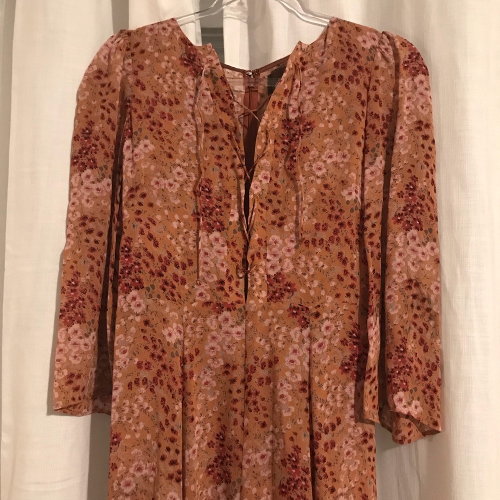 Reformation Leighton Dress - Picture 2 of 4